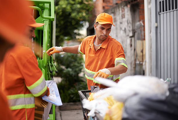 Best Yard Cleanup Services  in Tompkinsville, KY